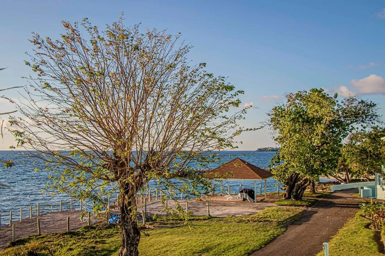 Sunrise At Point Village-Negril location